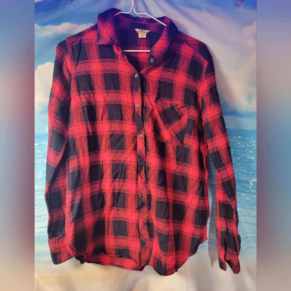 Woolrich Womens Red Black Buffalo Plaid flannel Button Down Shirt Size‎ Medium